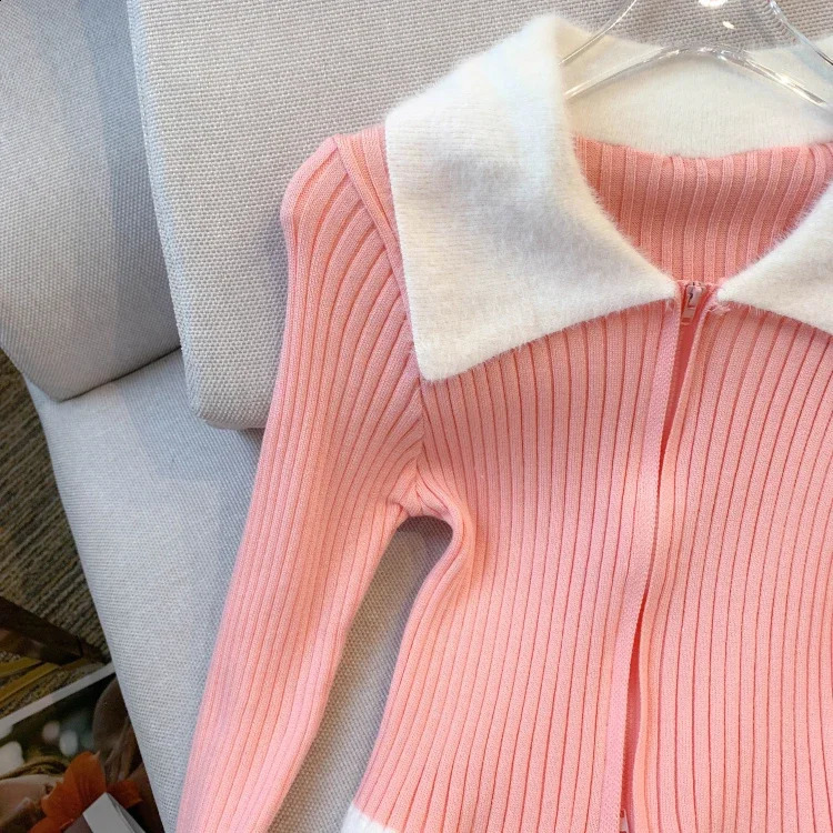 KUSAHIKI Autumn Sweet Spicy Slim Fit Knitted Sweater Jacket contrast Color Sexy Zipper Knitwear Coat Top 240824
