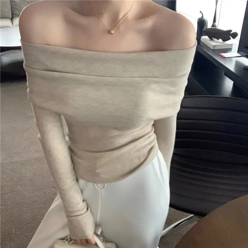 Slash Neck Pullovers Women Short Knitted Thin Slim Defined Waist Basic All-match Sexy Elegant Off Shoulder Autumn Winter Female 240824