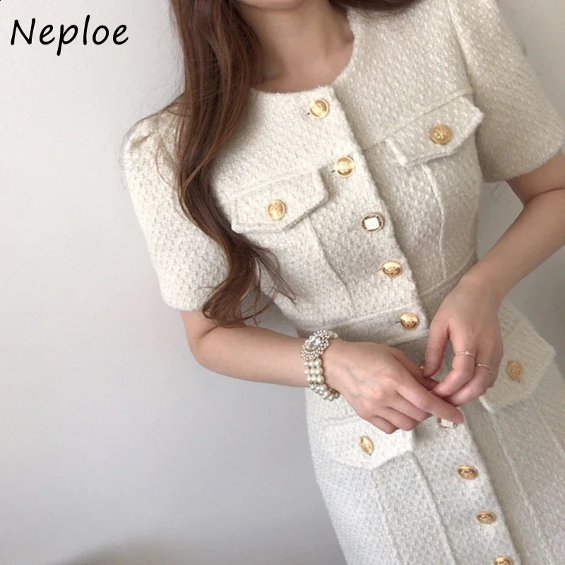 French Temperament Round Neck Robe Femme Chic Metal Buckle Slim Vestidos Mujer Short Sleeve Tweed Bodycon Dress Women 240824