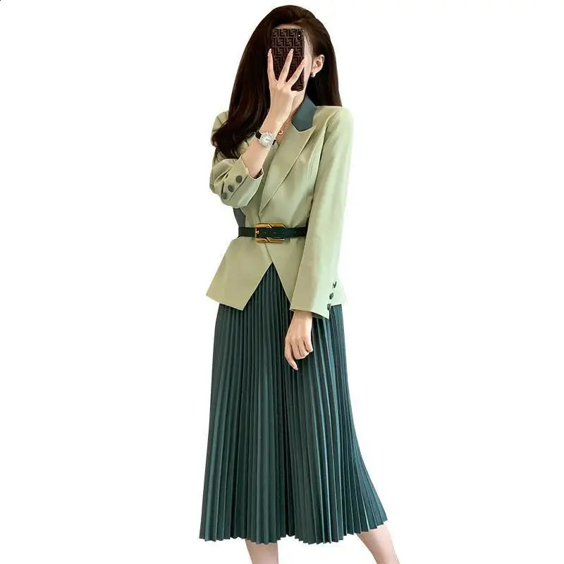 Winter Elegant Fashion Harajuku Slim Fit Matching Sets Loose Casual All Match Long Sleeve Suit Pleated Skirt Two Piece Set 240823