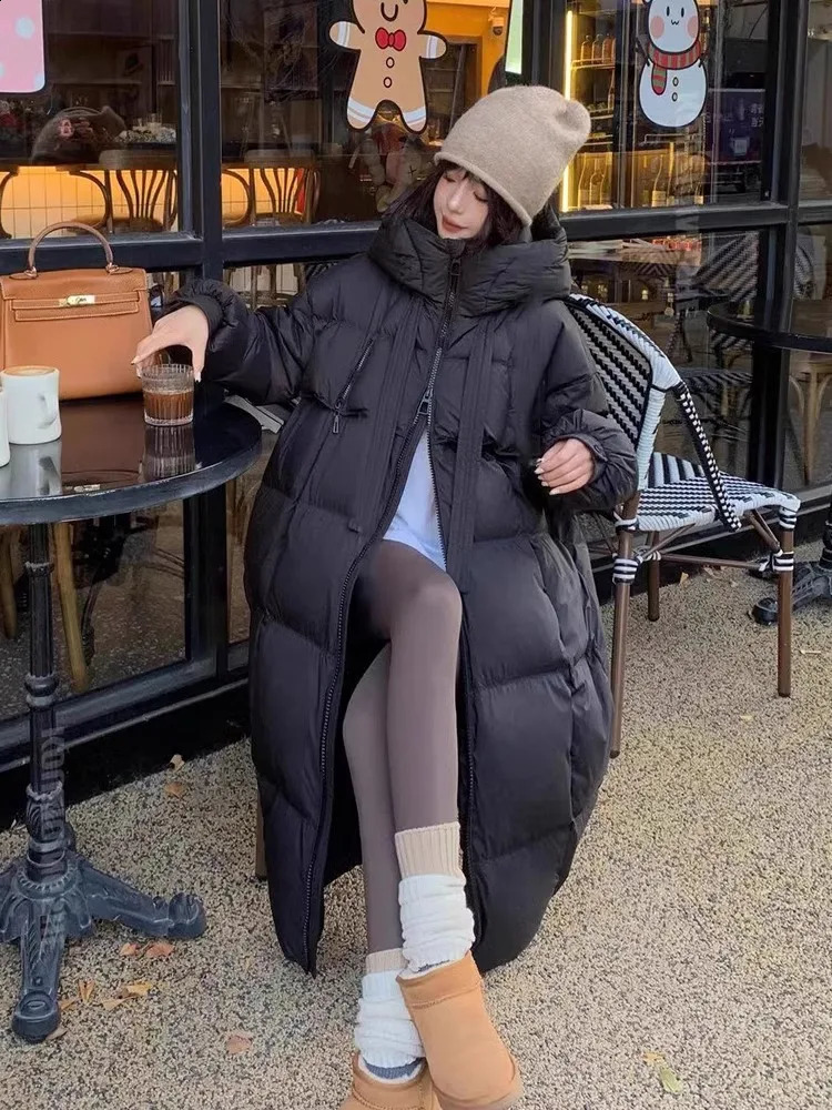 Fashions Long Womens Winter Down Jacket Loose Hooded Coats Thicken Warm White Duck Highend Parkas Light Outwear 251022