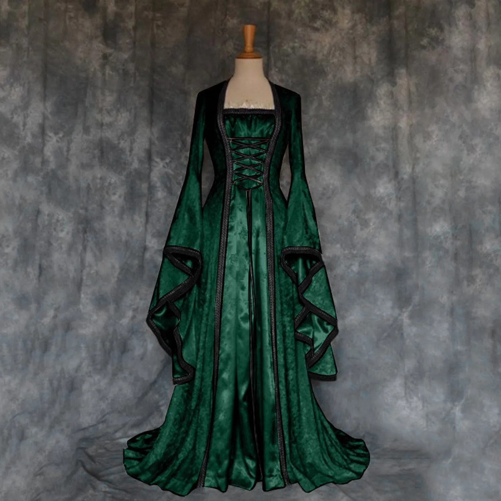 Victorian Renaissance medieval roleplaying Halloween costume womens long sleeved carnival party retro court dress 240823