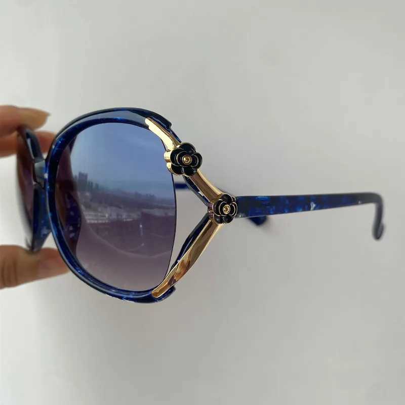 Fashion Anti-UV Spectacles Camellia Design Sun Glasses Oversize Frame Eyeglasses Ornamental Adumbral Women Sunglasses Y240824