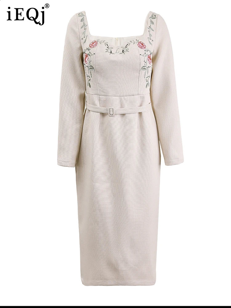 IEQJ French Niche Womens Dresses Square Collar Long Sleeve Flower Embroidery Tweed Dress Fashion Clothing 3WQ7763 240824