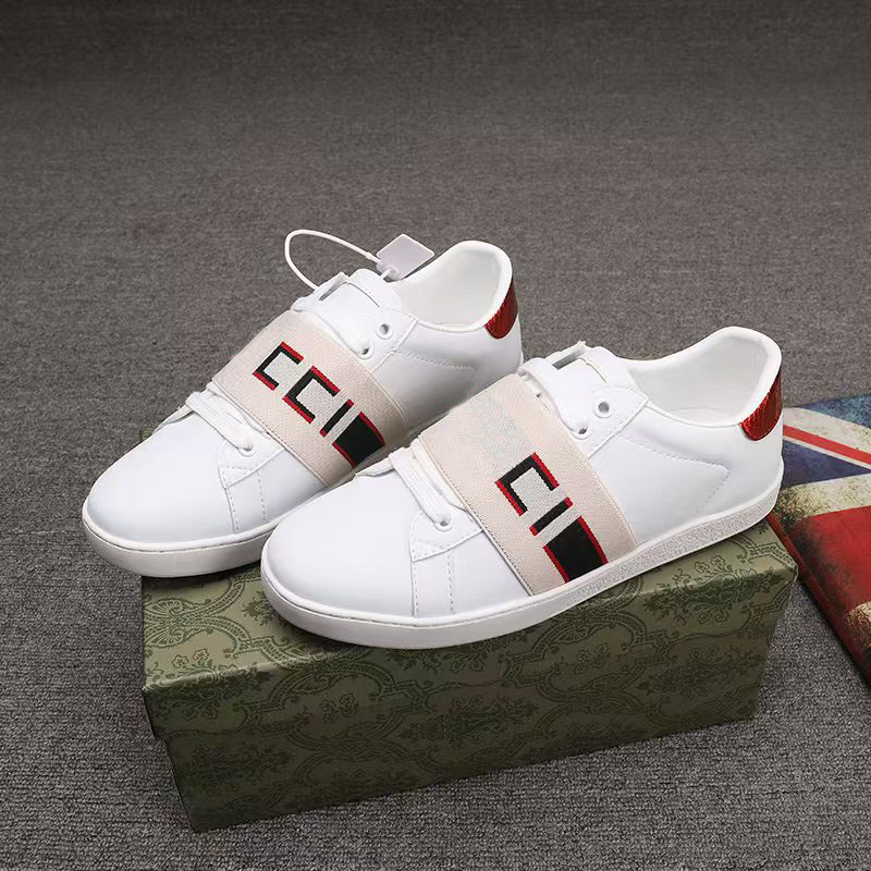 Italian designer women's small bee upper decorated high quality white sneakers, men's white outdoor casual shoes for men and women the same casual sneakers