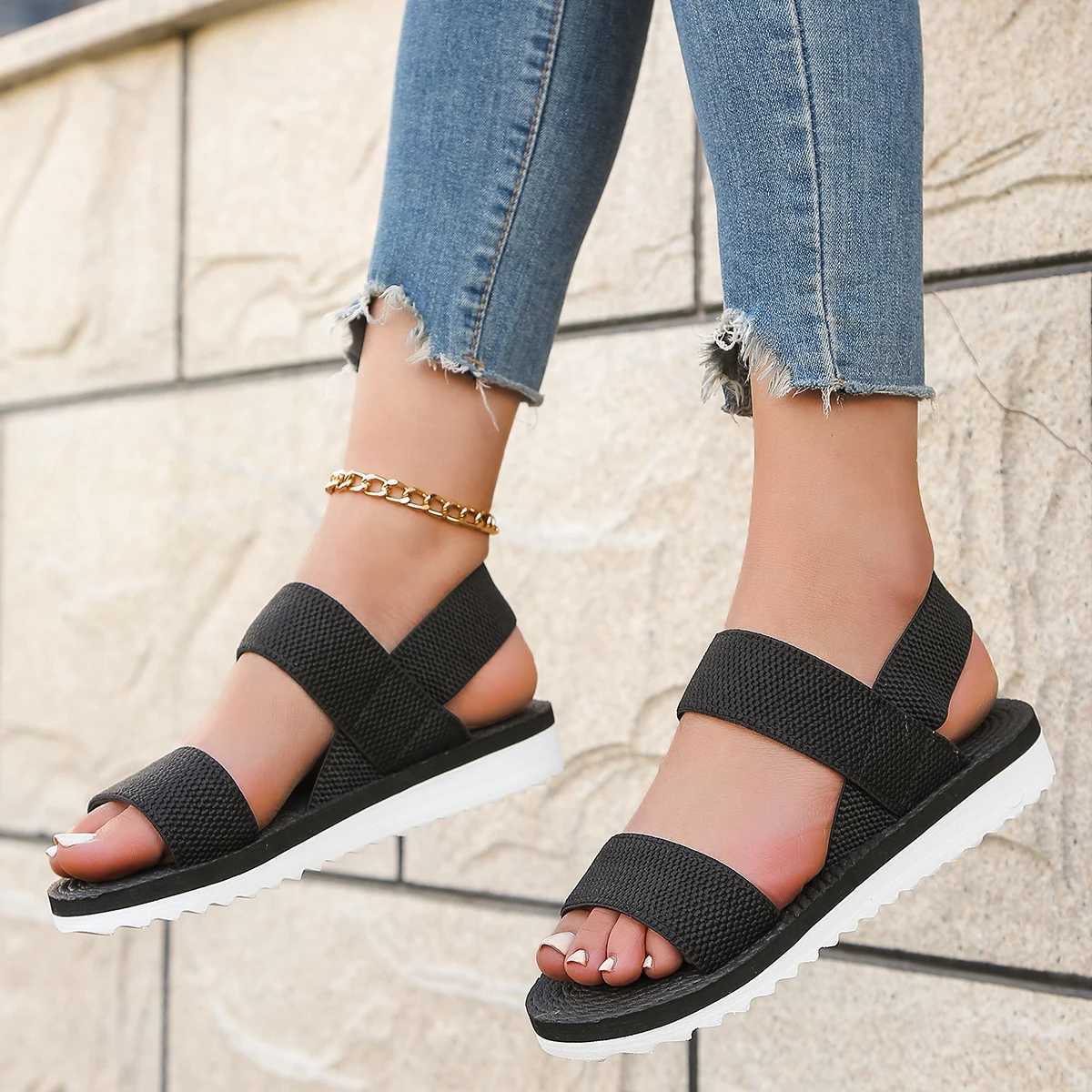 New Arrival Womens fashion trend anti-slip wear comfortable matching color sole pure black shoelace flat sandals T250217