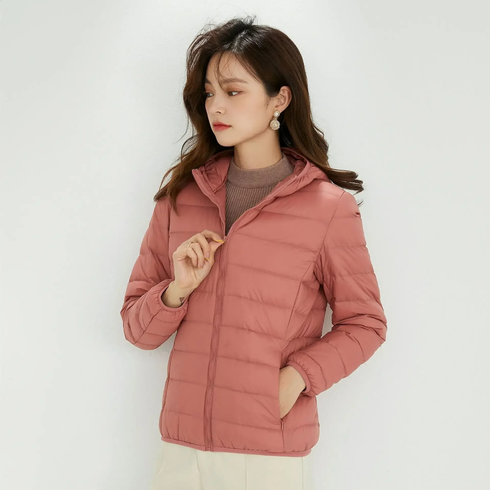 Winter and Autumn Womens White Duck Down Jacket Inflatable Warm Black Coat 240823