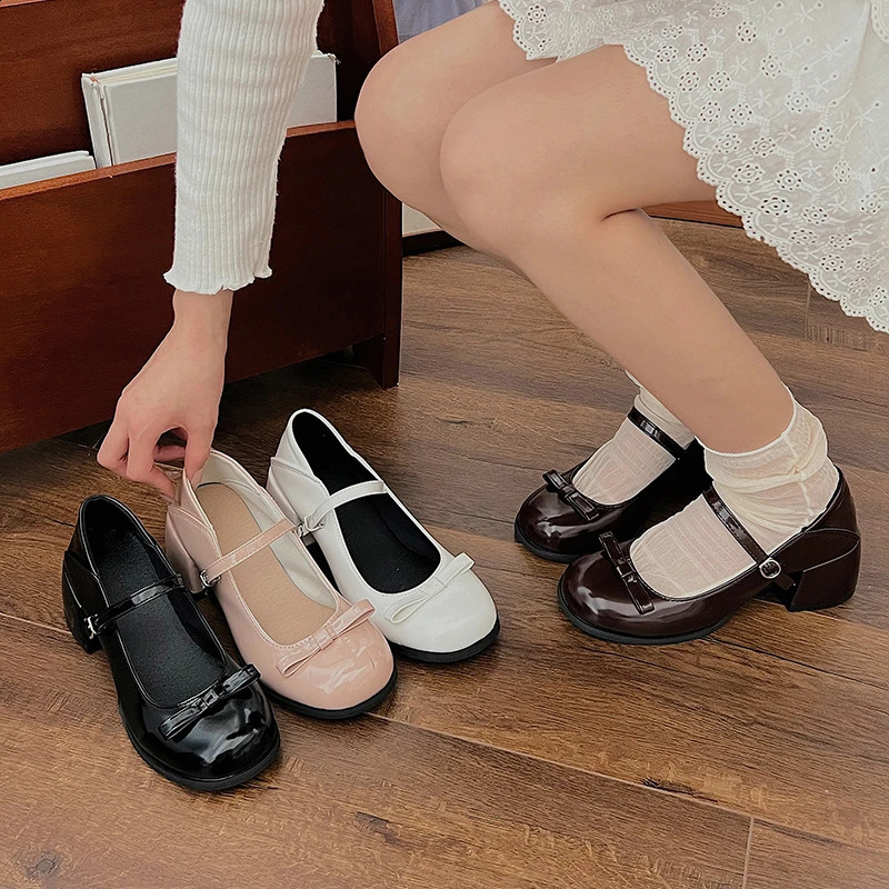 Mary shoes for women elegant low sole shoes fashionable and casual buckle shoes womens college style shoes single pump 240823