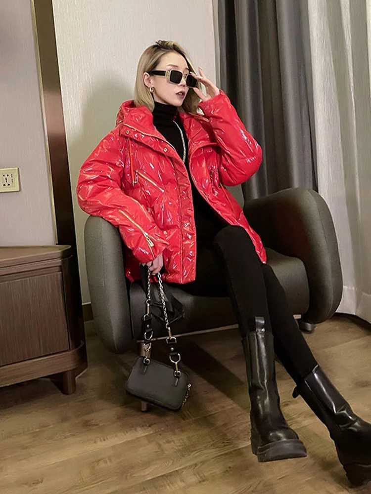 Women's Down Parkas Puffer Stand Collar Feather Coat 90% White Duck Parkas Ultra Light Down Jacket Women Winter Solid Color Outerwear Y240824P28P