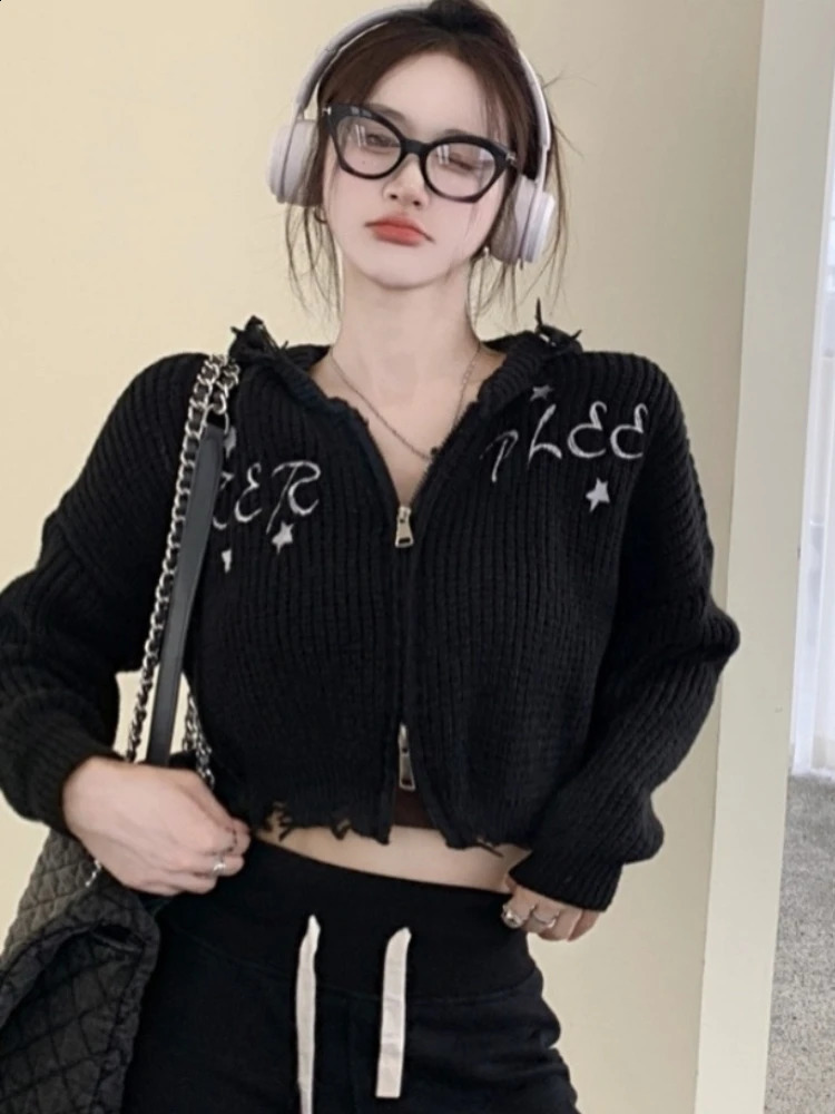 Deeptown Vintage Y2K Cropped Cardigan Women Harajuku Kpop Hollow Out Knitted Sweater Korean Fashion Zipper Knitwear Tops Grunge 240824