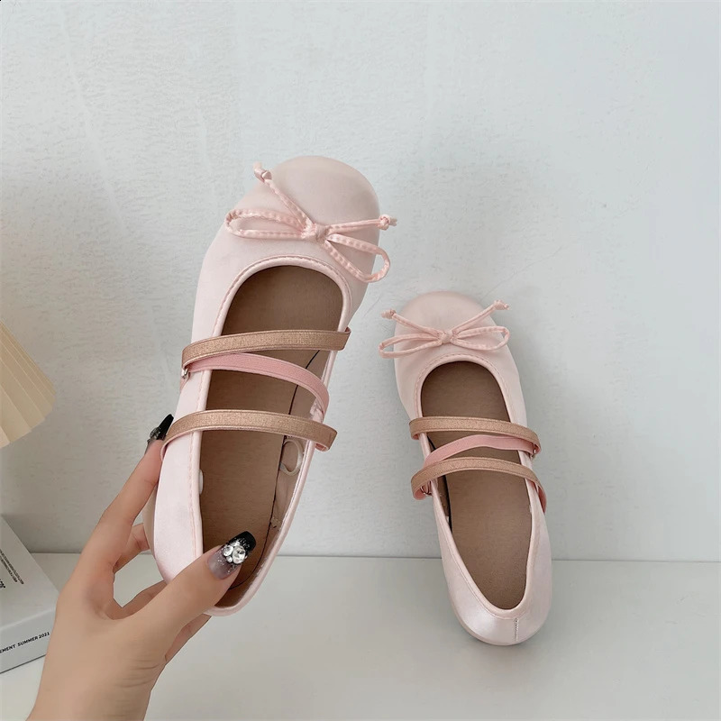 Spring Autumn Mary Jane Shoes Fashion Shallow round toe mid heel shoes for women Elegant outdoor single pump shoes for women 240823