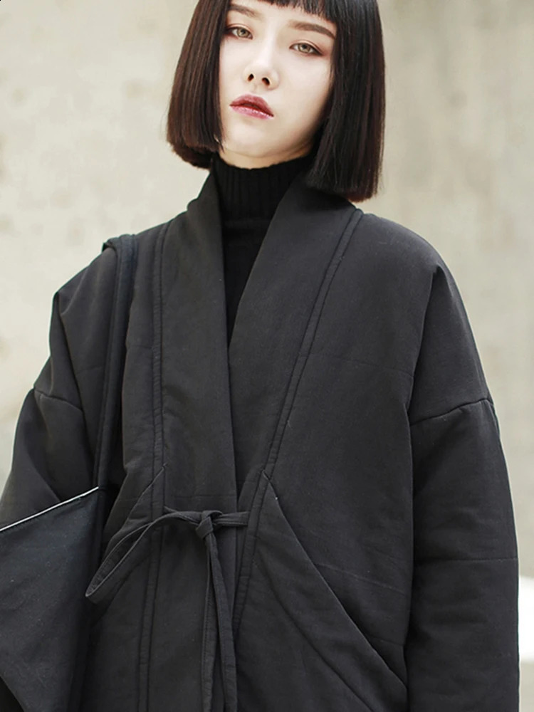 EAM Spring Vneck Long Sleeve Black Loose Short Bandage Cotton Pad Large Size Coat Womens Fashion JK133 240823