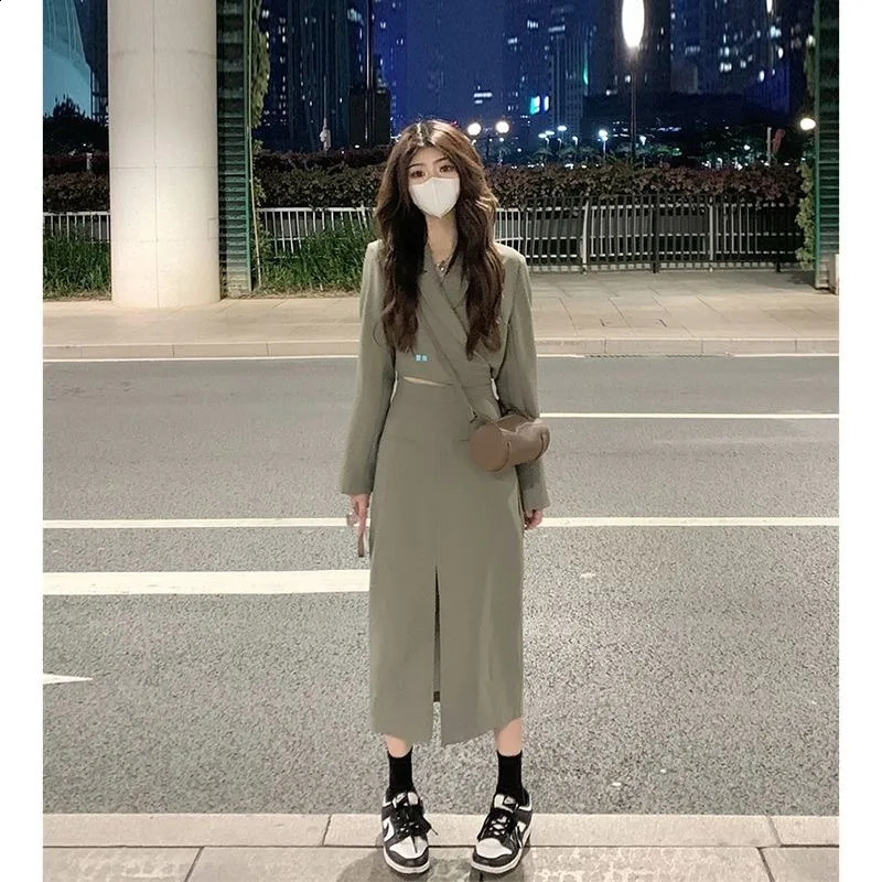 Two Pieces Fashion Suits For Women Long Sleeve V Neck Coat Splits High Waist Long Skirt Solid Color Streetwear Women Suits 240823