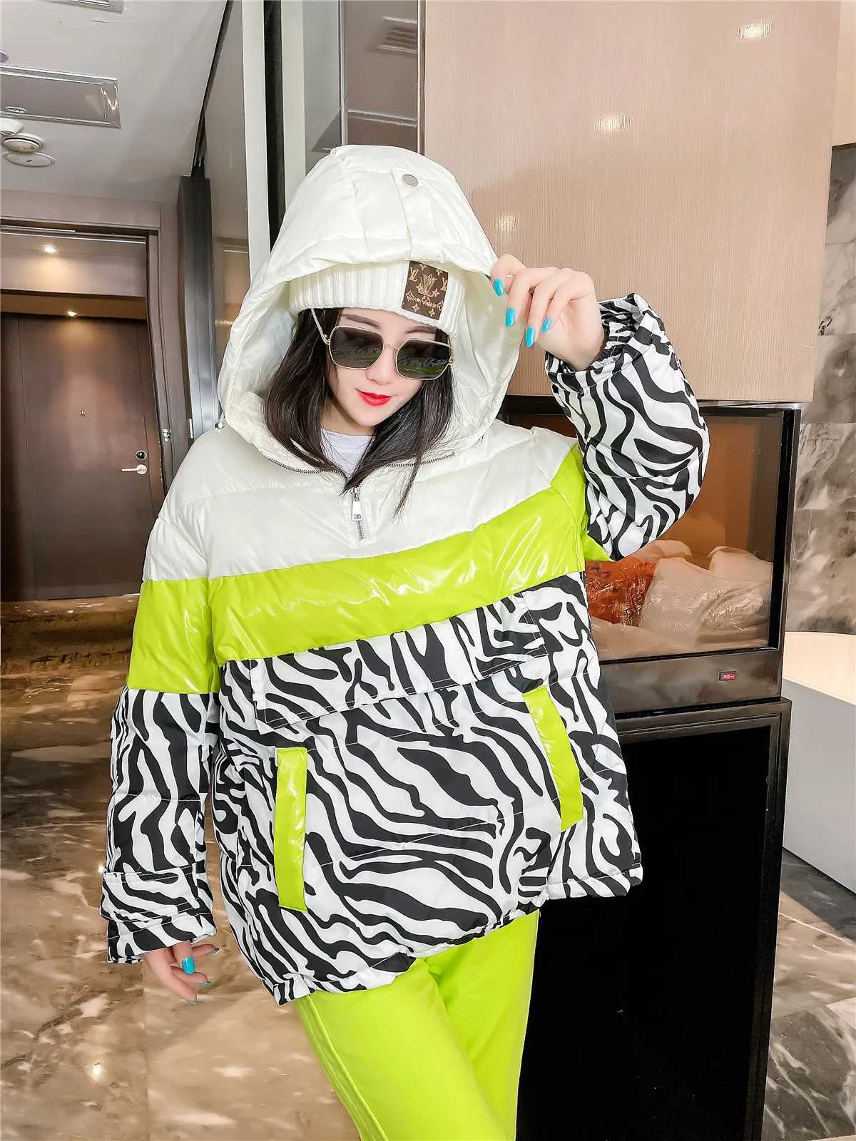 Women's Down Parkas Parka womens winter down jacket Stilysh zebra print jacket Coats womens long hooded jacket thick cotton padded jacket Y240824