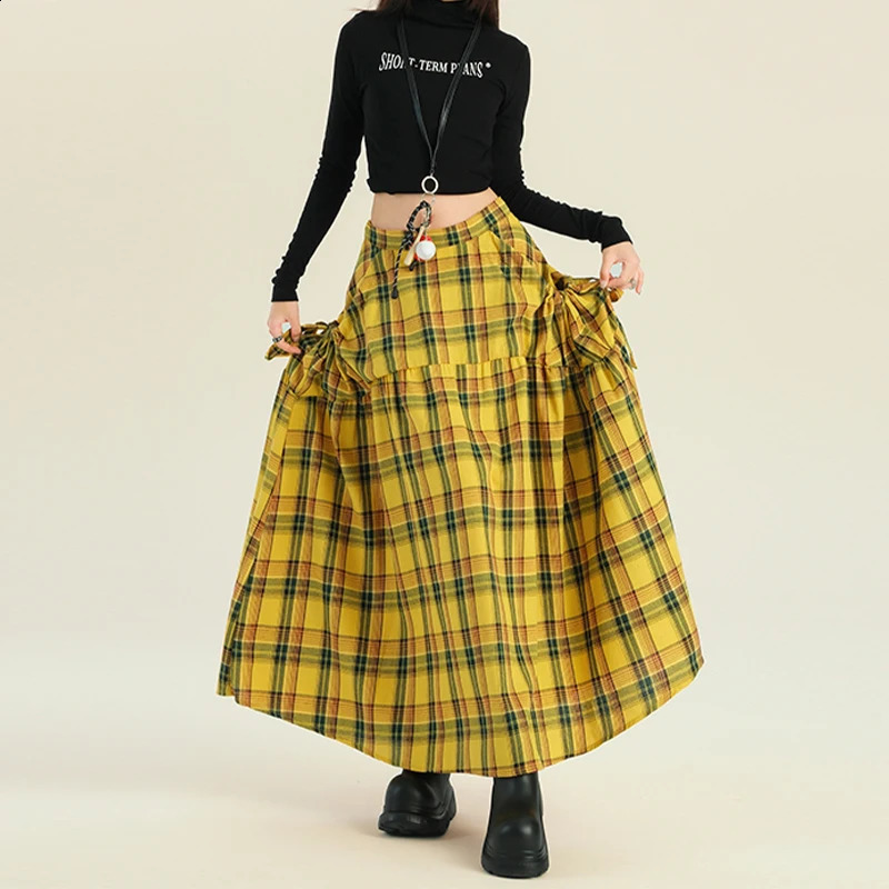 Womens Yellow Plaid A-line Skirt Vintage 90s Aesthetic Y2k Long Skirt Harajuku Korean Skirts 2000s Fashion Clothes Summer 240823