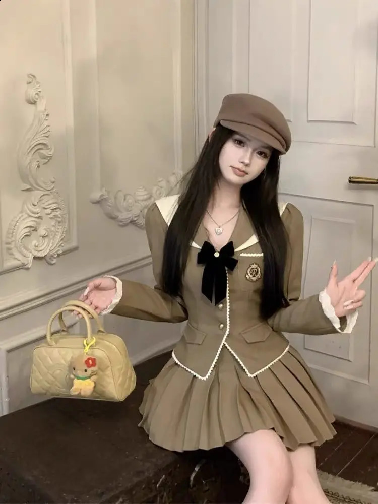 Women Two-piece College Style Short Style Stylish Suit Jacket with High Waist and Slimming Pleated Skirt Age Reducing Set 240823