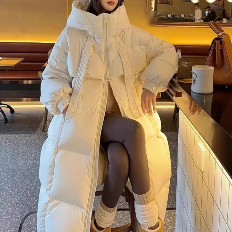 Fashions Long Womens Winter Down Jacket Loose Hooded Coats Thicken Warm White Duck Highend Parkas Light Outwear 251022