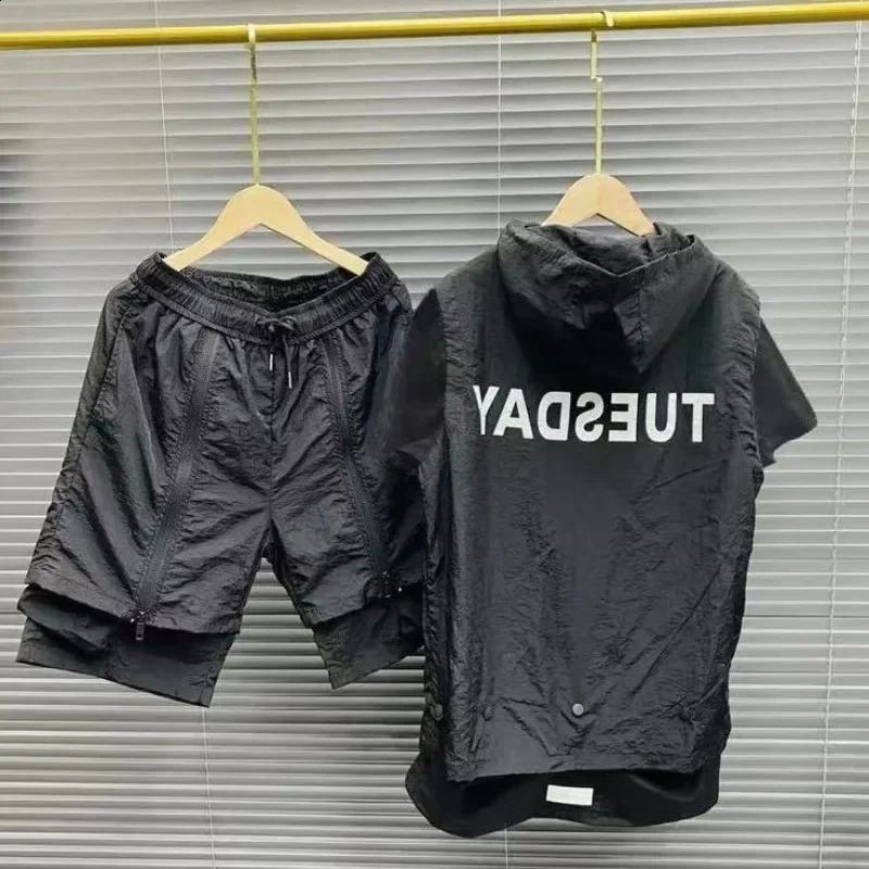 Summer Mens Two Piece Set Casual TShirt and Shorts Printed Zipper Hooded Loose Japanese Handsome Thin Light Sports Suit 240824