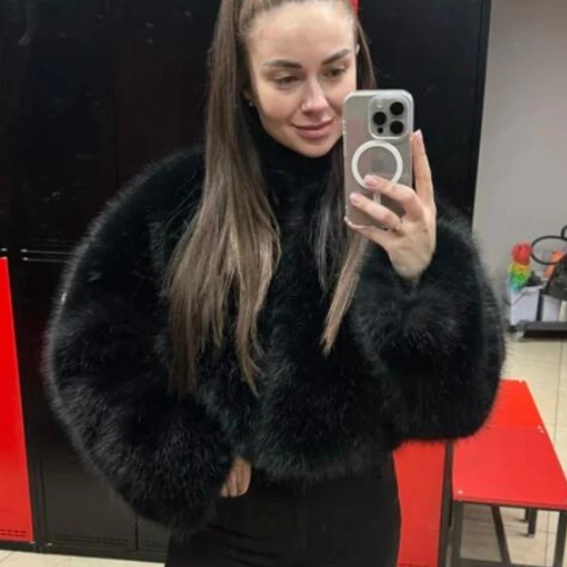 Iconic Street Fashion Week y Gadding Tailored Faux Fur Coat for Womens Winter Cool Girls Fluffy Short Leather Jacket w240824