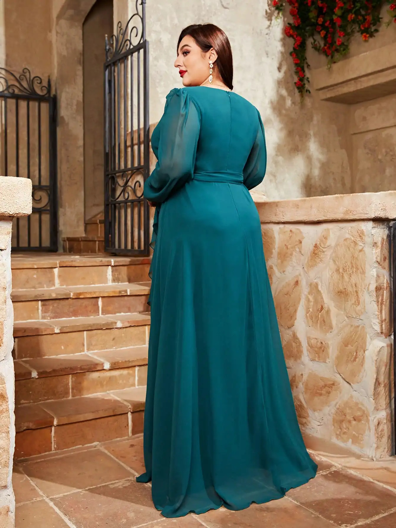 Mgiacy Plus Size V-Neck Irregular Cross Long Sleeved Pleated Chiffon Full Skirt Evening Party Gown 240824
