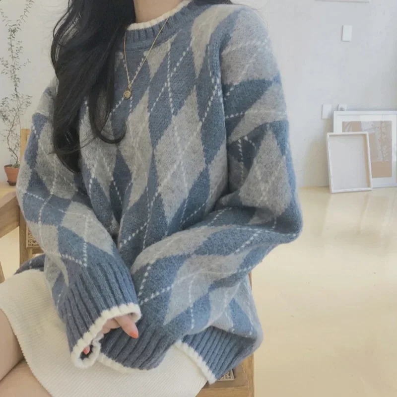 Vintage Argyle Sweater Women Korean Plaid Knitted Pullovers Autumn Winter Ladies O Neck Jumpers Japanese Casual Knitwears Tops 240824