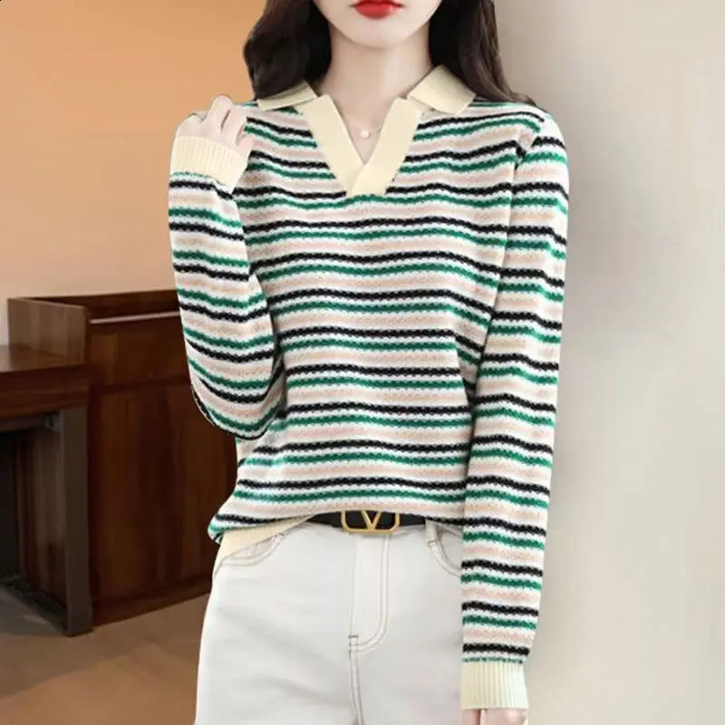 Korean Women Clothing Fashion Bottoming Stripe Sweaters Spring Autumn Long Sleeve Casual All-match V-Neck Knitted Pullovers Tops 240824