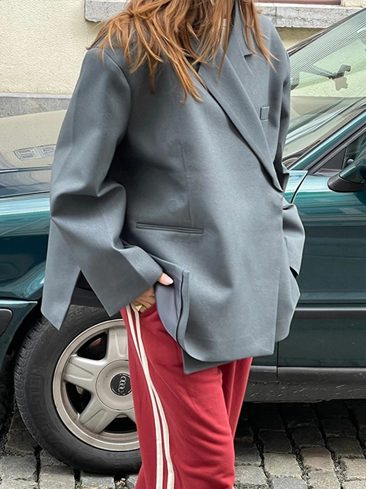 Casual Suit Blazer Coat Women Oversized Double Button Notched Side Slit Jacket Female 2024 Autumn Office Shoulder Pads Lady Tops 240813