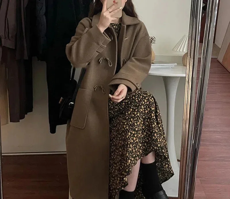 Horn button womens wool jacket autumn and winter item medium long small trench coat salt patterned style 240824