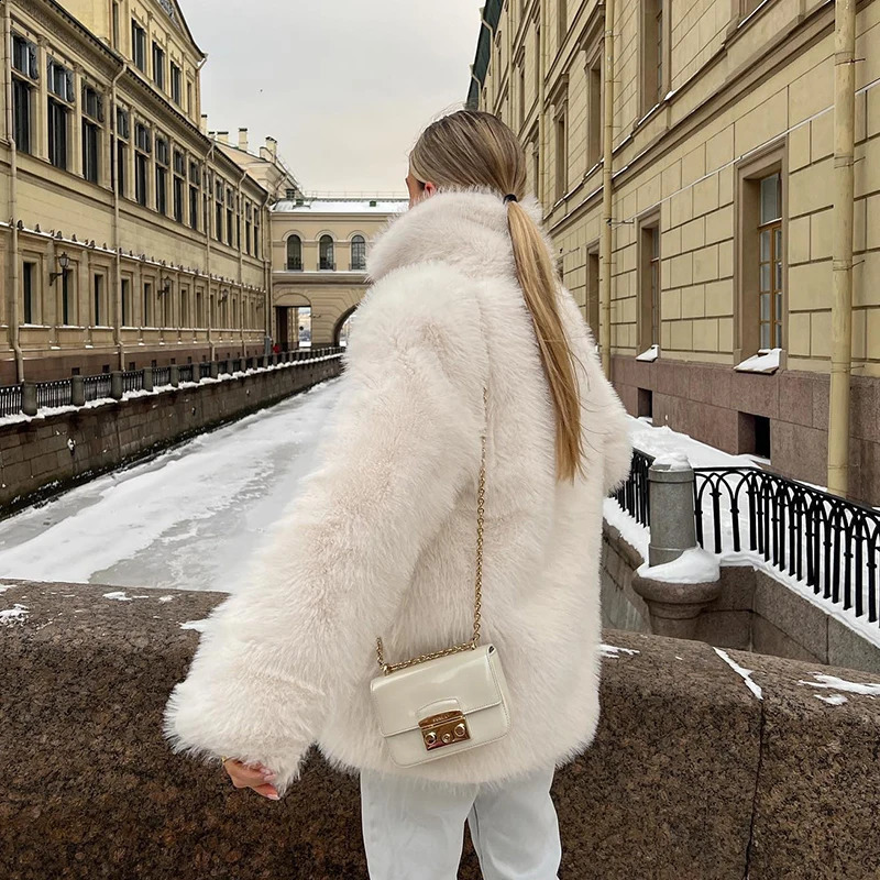 Iconic y fashionable fluffy faux fur jacket womens winter coat thick and warm long fox 240824