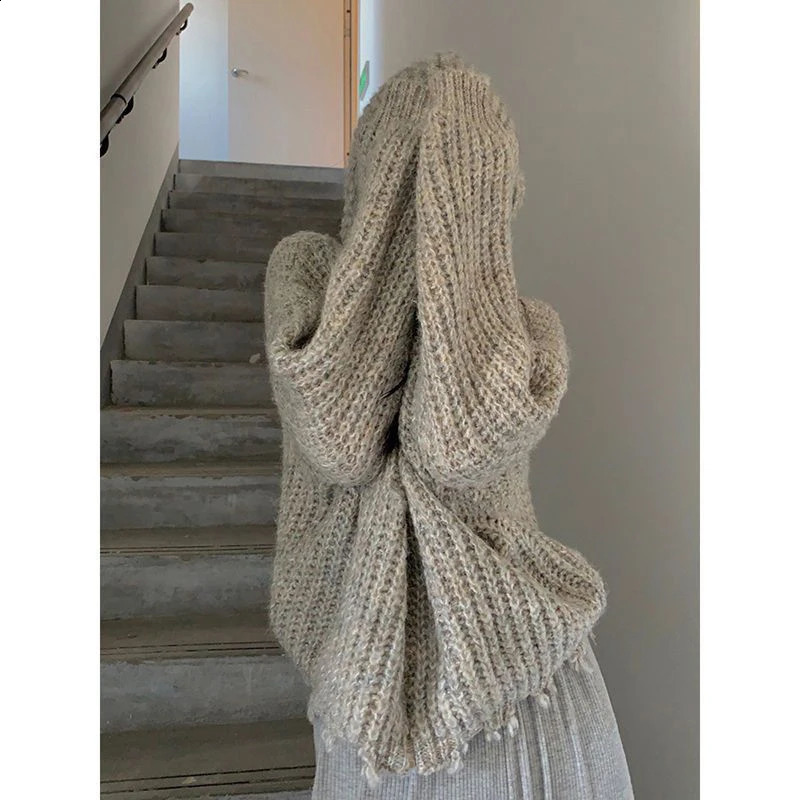 Streetwear Hooded Knitted Cardigan Women Y2K Cropped Ripped Sweater Korean Oversized Knitwear Harajuku Zipper Jumpers Coat Tops 240824