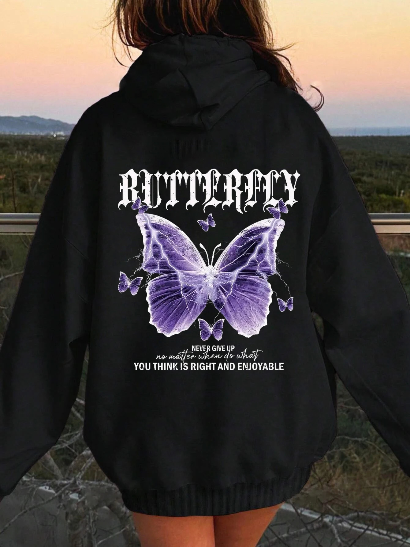 Rose Butterfly Impossible Letter Graphic Print Women Sweatshirt Fashion Warm Hooded Loose Casual Hoodies Fleece Soft Clothing 240824
