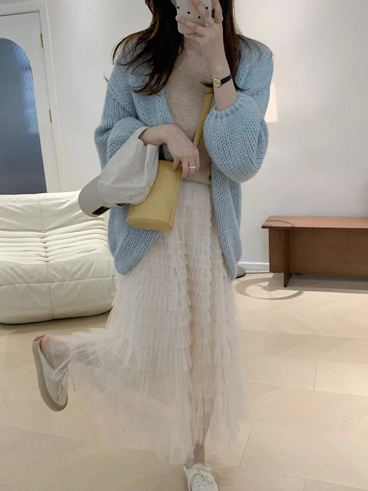 Korean Knitted Cardigan Women Sunscreen Shirt Long Sleeved Solid Color Loose Top 240824