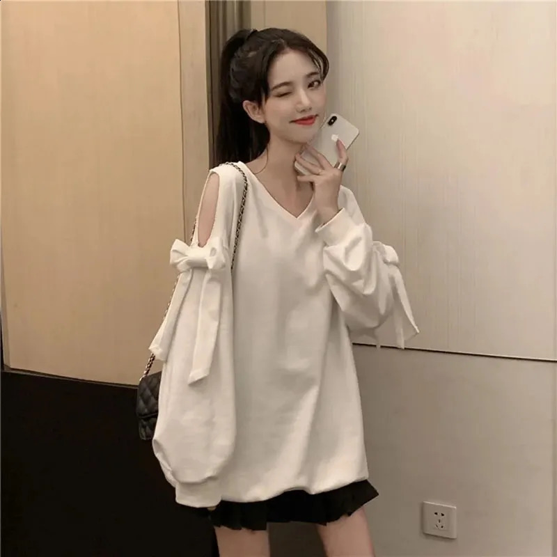 Zoki Sweet Bow Off Shoulder Sweatshirts Women Long Sleeve Casual Loose Korean Tops Fashion V Neck Hollow Out n Sweatshirts 240824