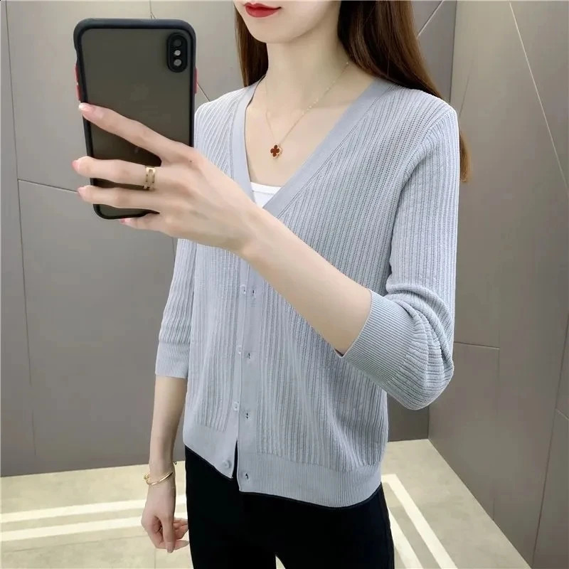 Plus Size Womens Knitted Cardigan Summer Thin Ice Silk Solid Short Loose V-Neck Sun Protection Hollow Top Ropa De Mujer Ofertas 240824