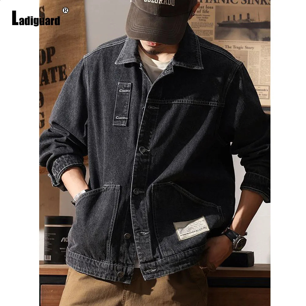 Mens standing pocket Demin casual retro jacket Plus size 7XL mens basic denim Harajuku fashion 240824