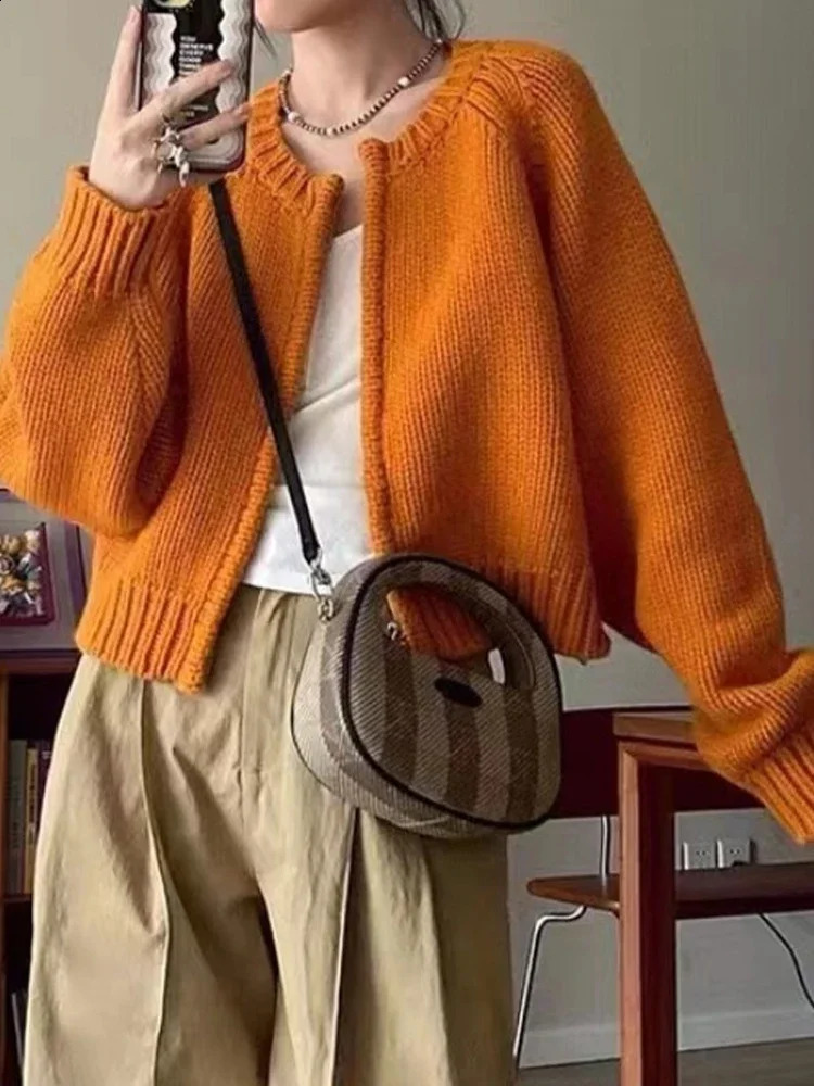 Cardigan Women Korean Fashion Short Sweater Female Sweet Long Sleeve Knitted Coat Lady Chic Loose Zipper Cardigans Autumn Winter 240824