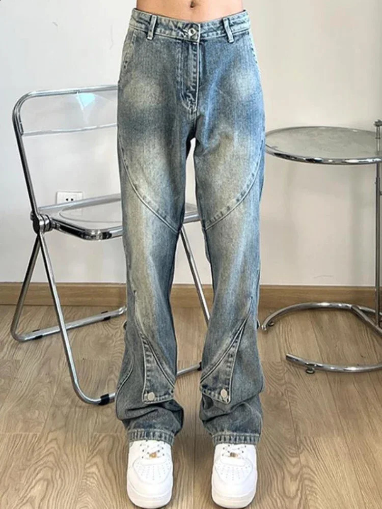 Flared Bootcut Jeans for Men Rock Man Cowboy Pants Spring Autumn Hip Hop Trousers Original in Korean Style Soft Goth Kpop Xs 240824