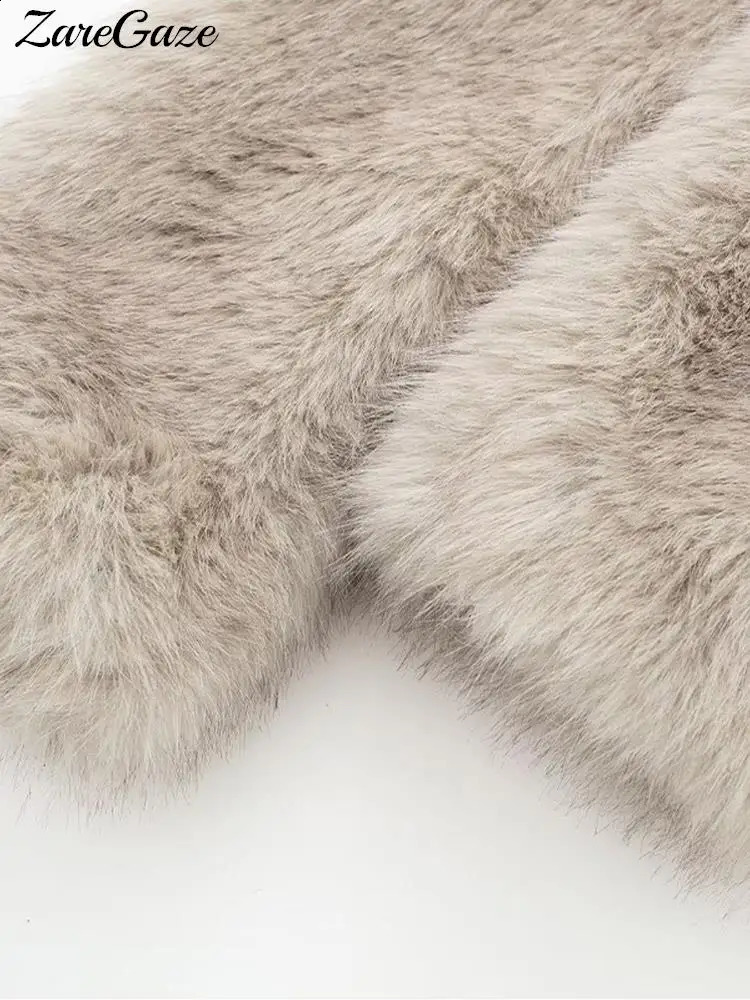 Womens loose long sleeved fluffy warm coat with artificial fur collar womens winter y fashion street clothing 240824