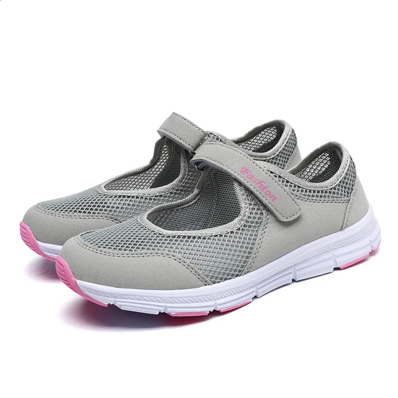 Womens breathable vulcanized shoes womens sports shoes fashionable breathable mesh casual walking shoes womens work shoes 240823