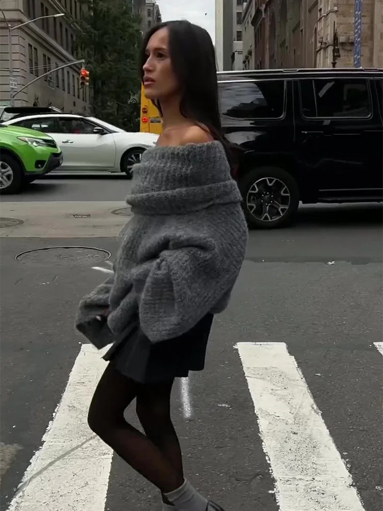 Women Fashion Sexy Solid Off Shoulder Sweater Elegant Chic Slash Neck Long Sleeve Jumper Autumn Ladies High Street Knitwear 240824