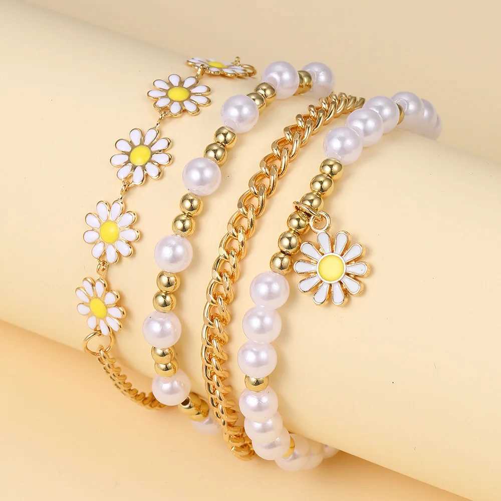4-piece retro chrysanthemum pendant artificial pearl bracelet set for Wenborn pearl enamel bracelet jewelry gifts X241106