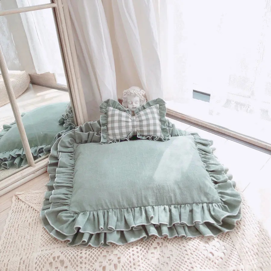 Cat Bed Small Dog Bed Cute Princess Pet Bed TIE Lace Cat Dog Bed with Pillow with Removable Washable Cover for Cats and dogs 240824