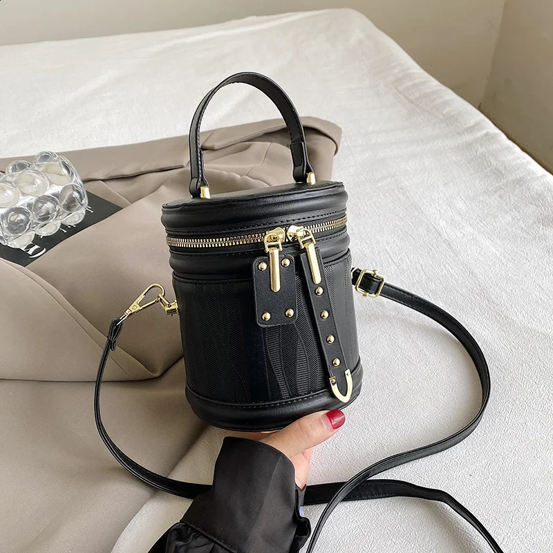 Fashion Bucket Handbags for Party Women Versatile Crossbody Bags Spring Summer Korean Leisure Shoulder Bag Trend 240824 dba8 4