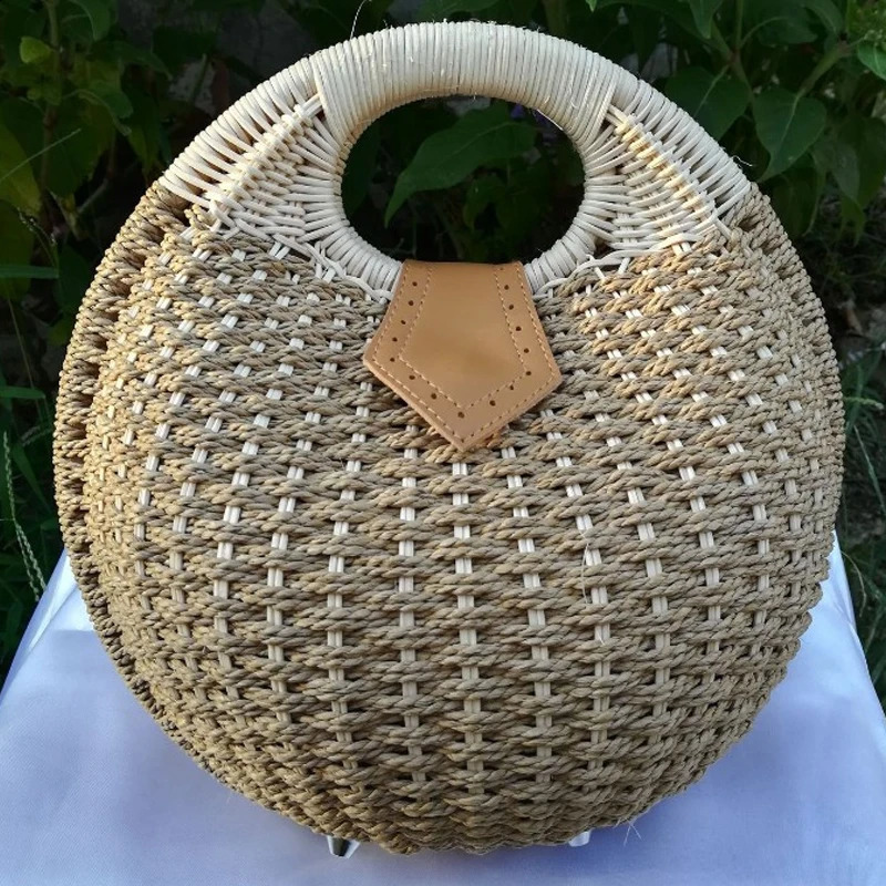 Holiday Shell Handbags Personality Cute Rattan Bag Casual Small Round Tote Woven Female Fashion Beach 240824Z