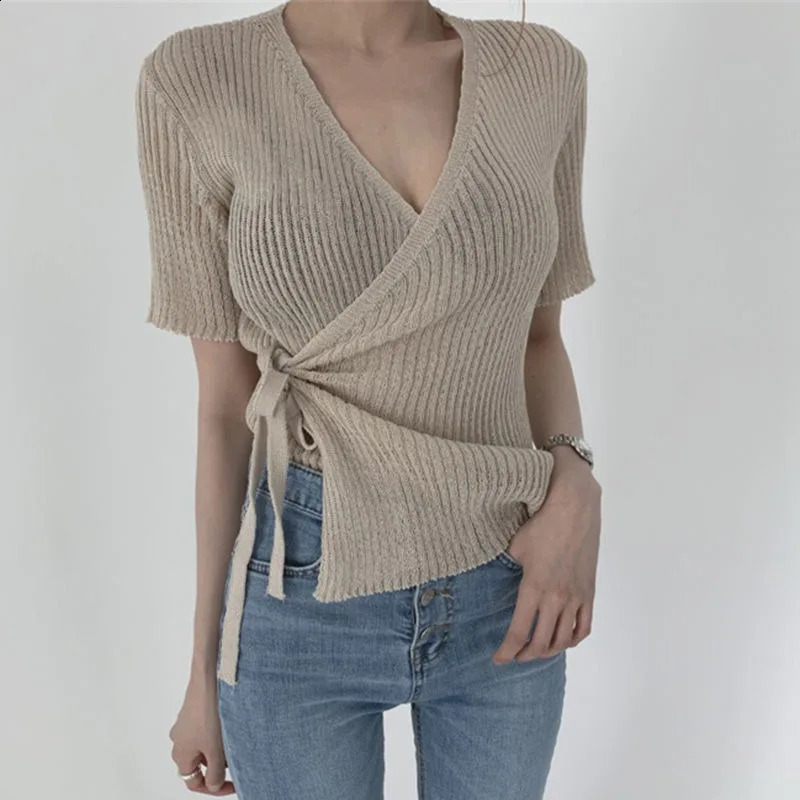 Deeptown Short Sleeve Criss Cross Womens Knit Cardigan V Neck Basis Knitwear Summer Korean Fashion Elegant Sweater Old Money 240824