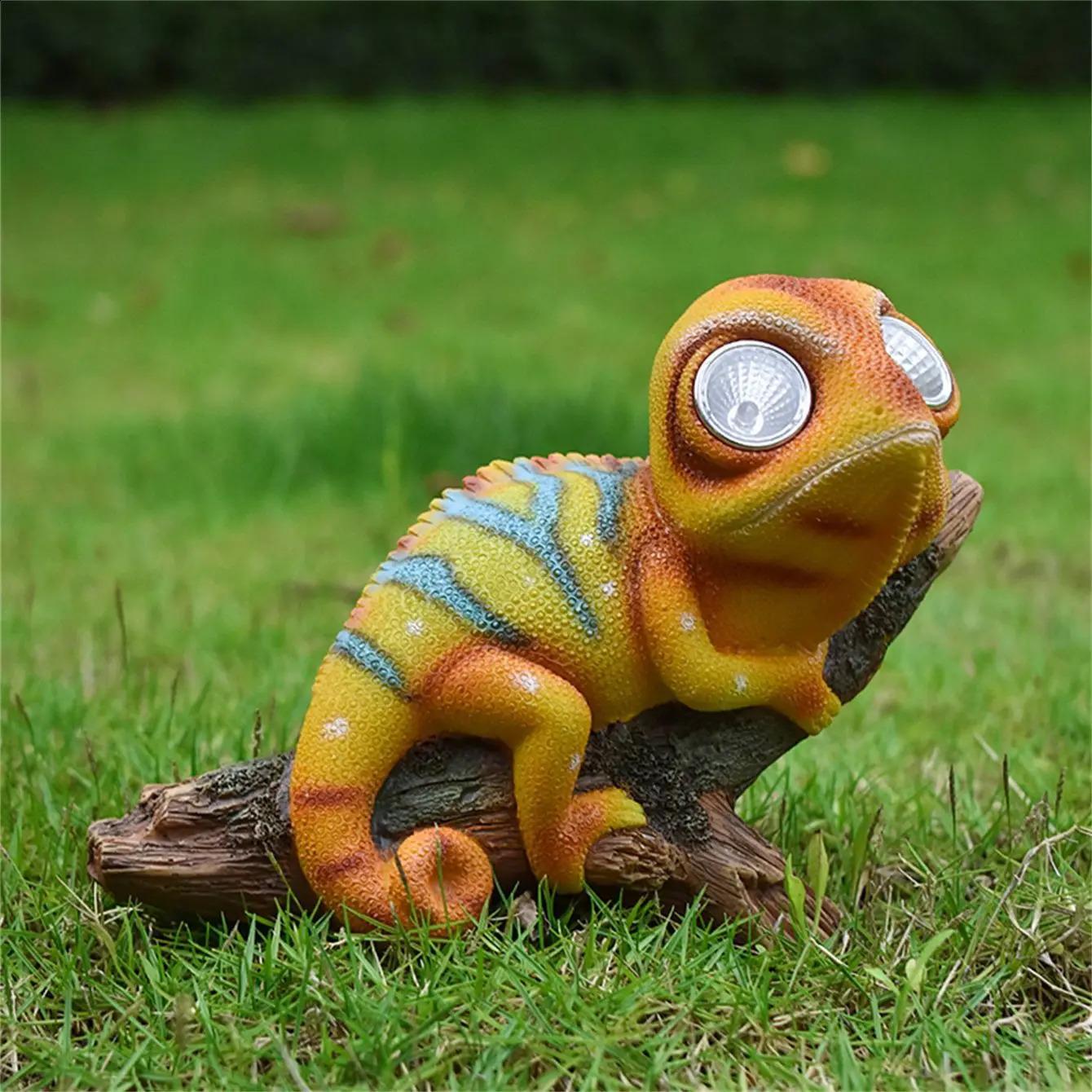 Solar Statue Resin Lizard Chameleon Garden Decorations Outdoor Waterproof Animal Figurine For Yard Patio Lawn Balcony Ornaments 240824