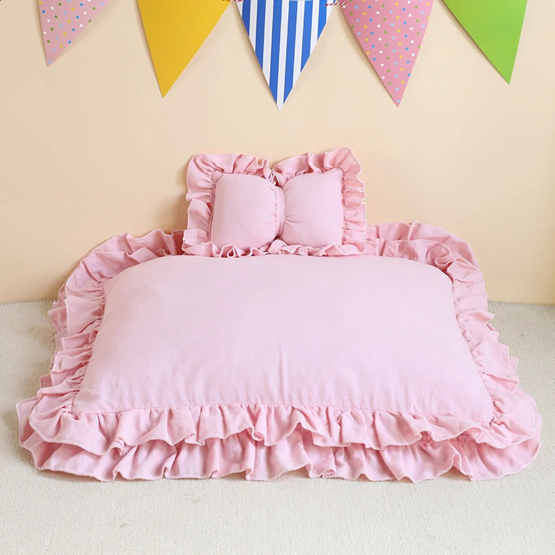 Cat Bed Small Dog Bed Cute Princess Pet Bed TIE Lace Cat Dog Bed with Pillow with Removable Washable Cover for Cats and dogs 240824