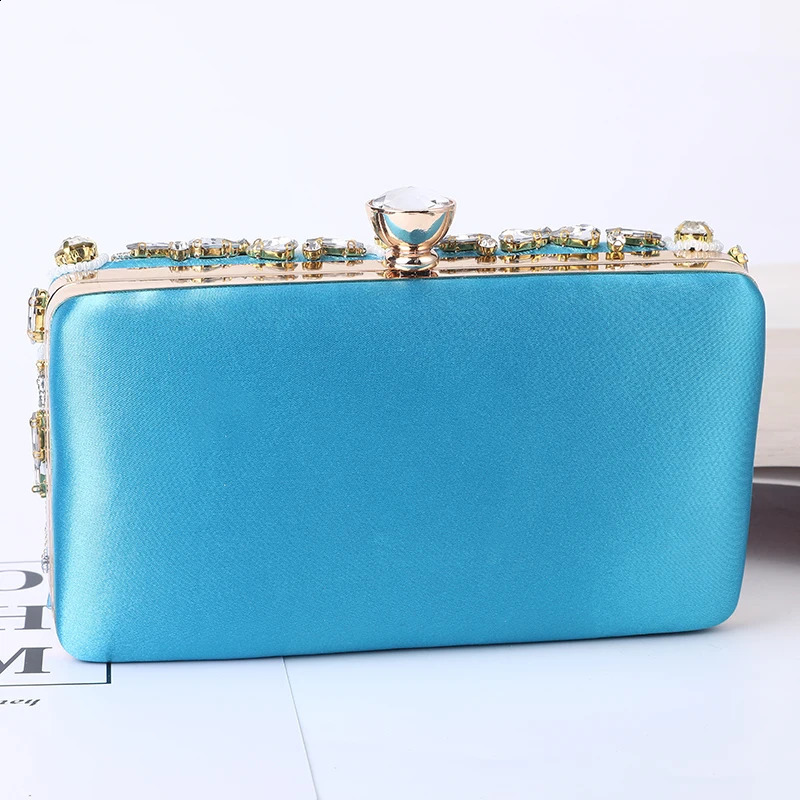 Fashionable n chain mini evening bags High Quality Diamond Purses Handbags Ladies Party Wedding Bags For Females 240824Z