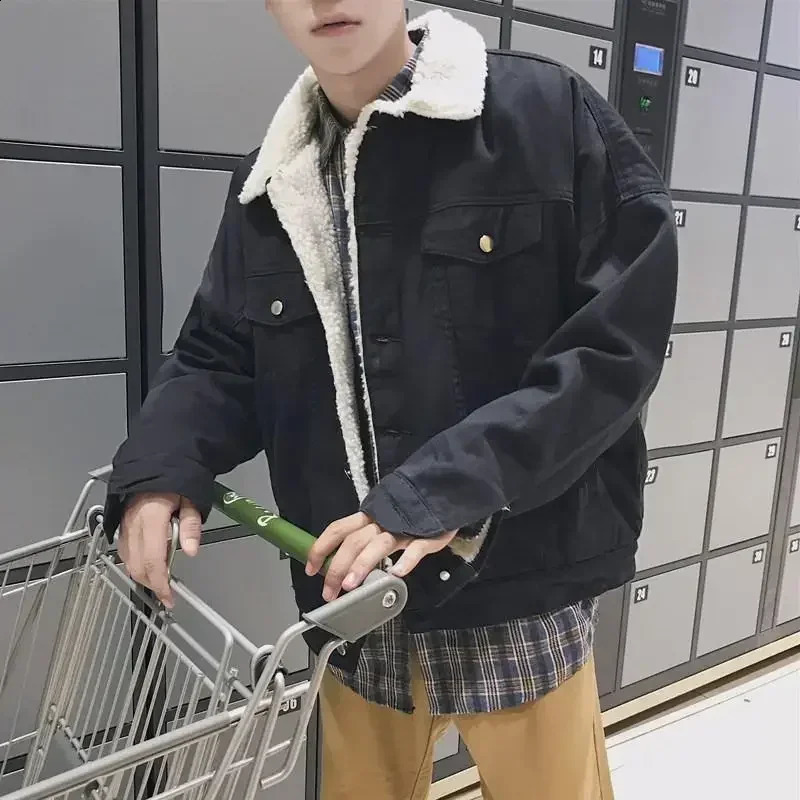 Denim jacket mens warm apron with sheep black wool original highquality onepiece winter 240824