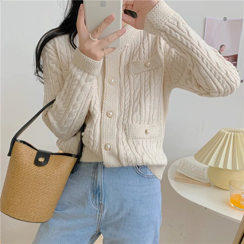 Deeptown White Vintage Women Knitted Cardigan Korean Fashion Long Sleeve Female Sweater Slim Autumn Elegant Knitwear Old Money 240824